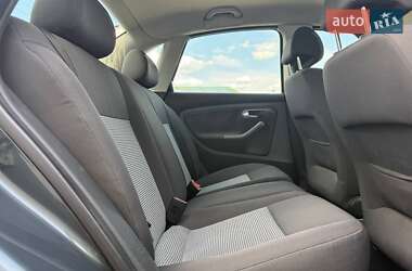 Седан SEAT Cordoba 2007 в 