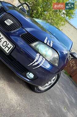 Седан SEAT Cordoba 2005 в 