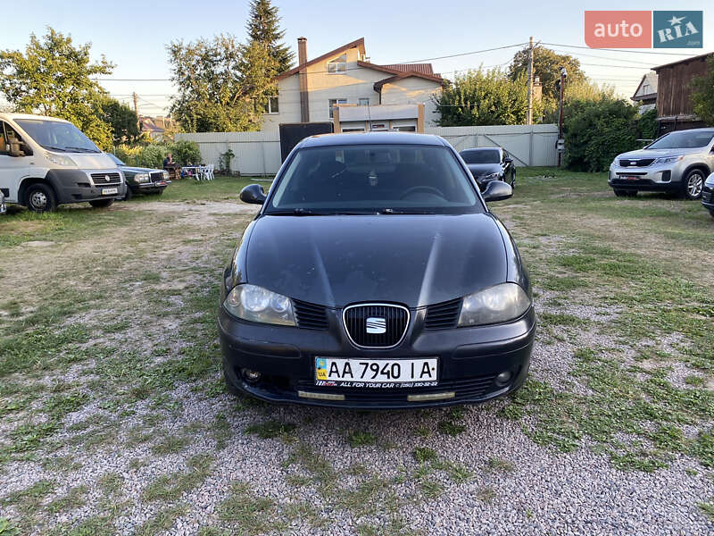 Седан SEAT Cordoba 2008 в Киеве