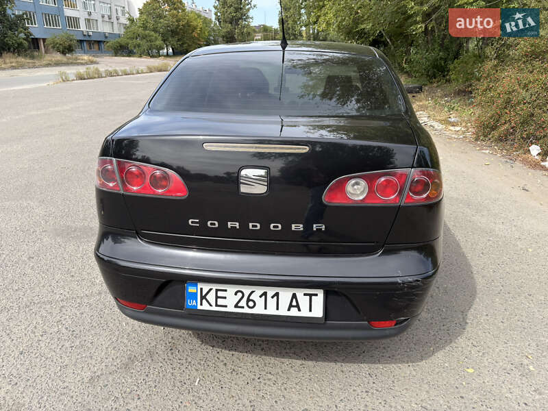 Седан SEAT Cordoba 2008 в Днепре