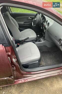 Седан SEAT Cordoba 2003 в 