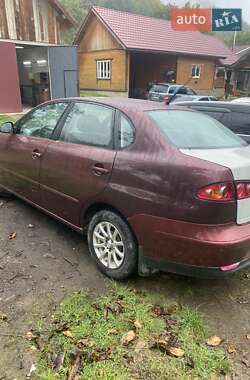 Седан SEAT Cordoba 2003 в 
