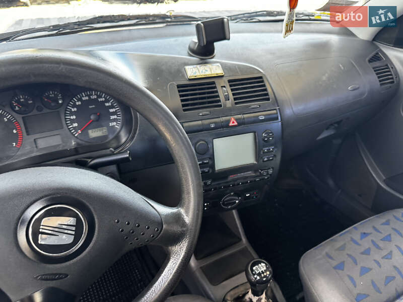 Седан SEAT Cordoba 2000 в Василькове фото 14 Седан SEAT Cordoba 2000 в Василькове