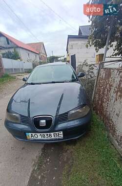 Седан SEAT Cordoba 2007 в Хусте