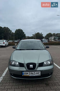 Седан SEAT Cordoba 2003 в Житомире