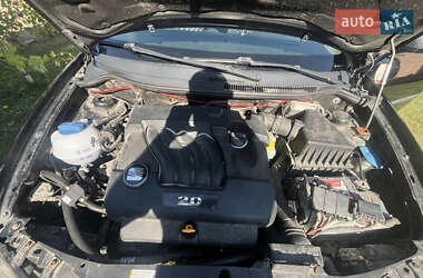 Седан SEAT Cordoba 2006 в 