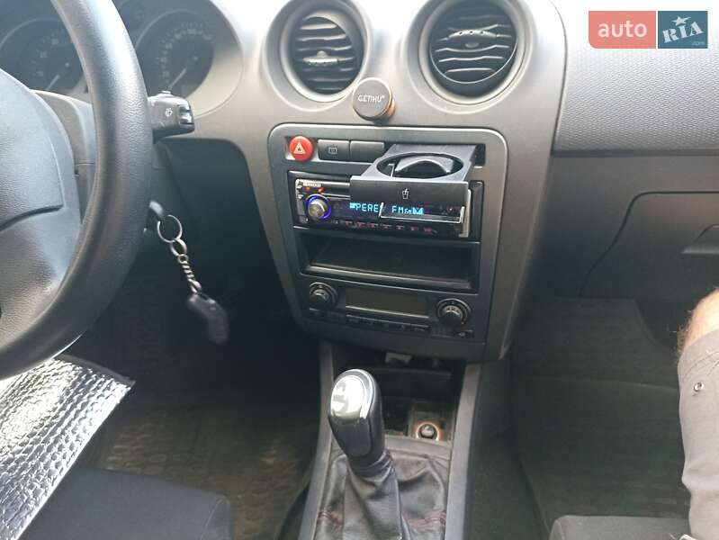 Седан SEAT Cordoba 2007 в Вышгороде фото 15 Седан SEAT Cordoba 2007 в Вышгороде