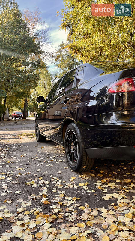 Седан SEAT Cordoba 2008 в Кривому Розі