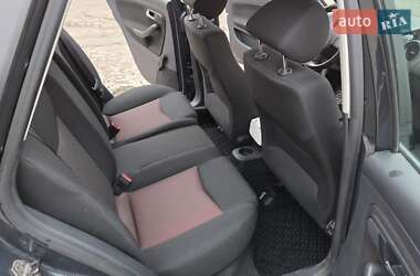 Седан SEAT Cordoba 2008 в 