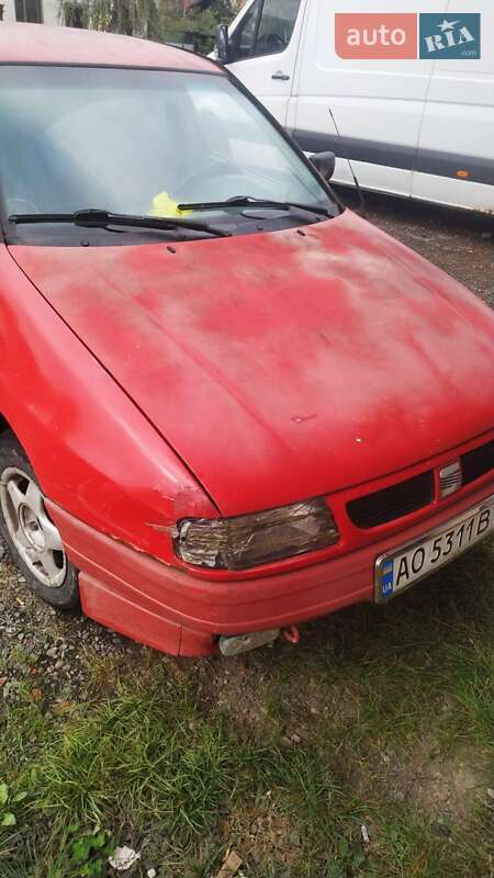 Седан SEAT Cordoba 1996 в Сваляві