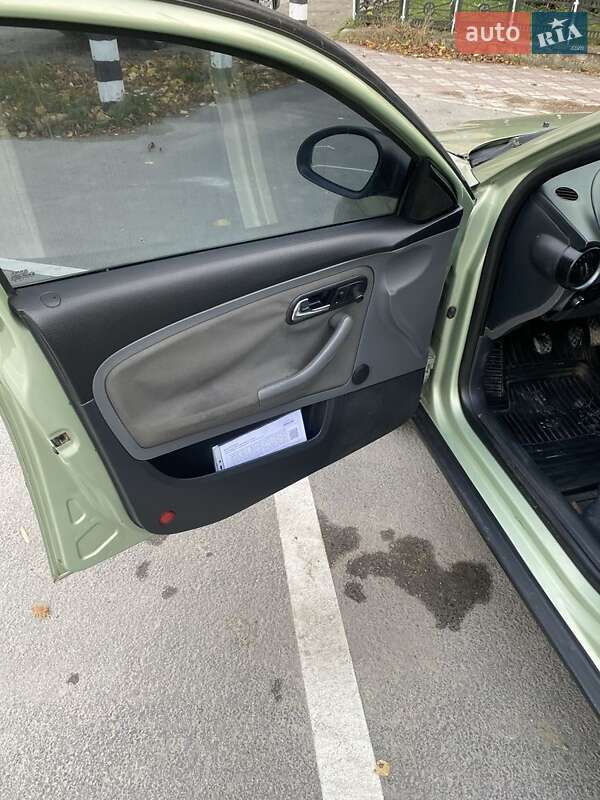 Седан SEAT Cordoba 2006 в Гусятине фото 8 Седан SEAT Cordoba 2006 в Гусятине