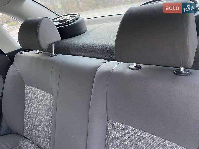 Седан SEAT Cordoba 2006 в Гусятине фото 11 Седан SEAT Cordoba 2006 в Гусятине