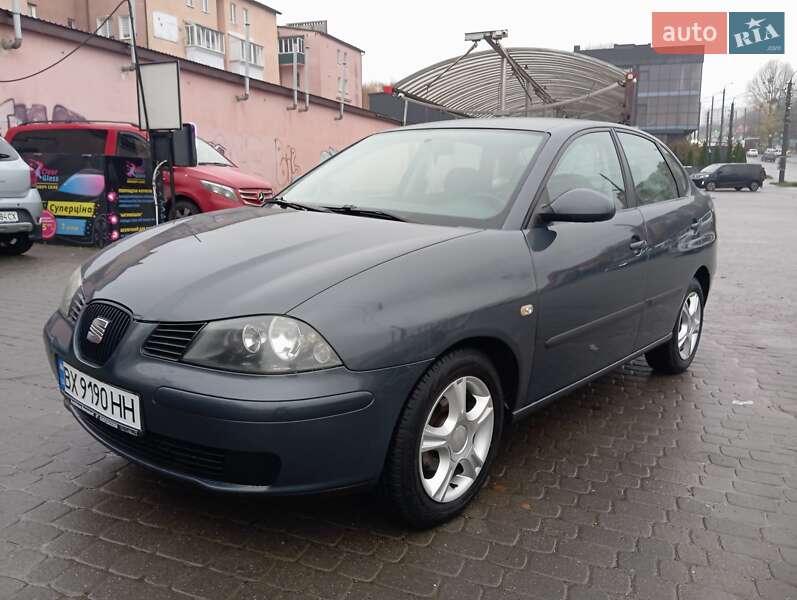 Седан SEAT Cordoba 2006 в Хмельницком