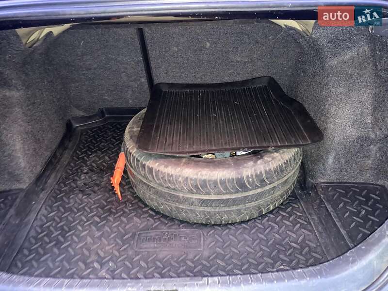 Седан SEAT Cordoba 2008 в Ирпене фото 3 Седан SEAT Cordoba 2008 в Ирпене