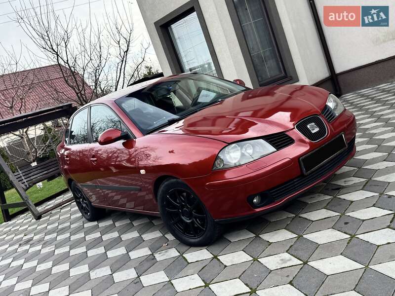 Седан SEAT Cordoba 2008 в Києві