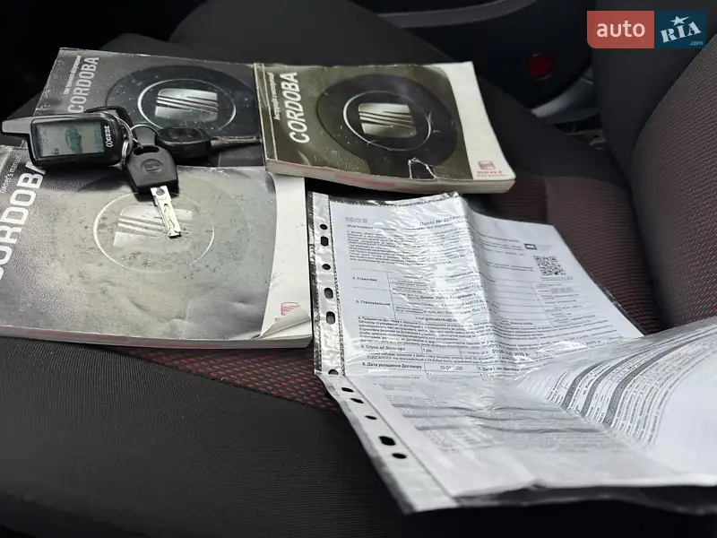 Седан SEAT Cordoba 2008 в Києві документ