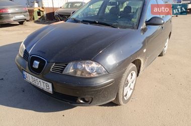 Седан SEAT Cordoba 2003 в Киеве