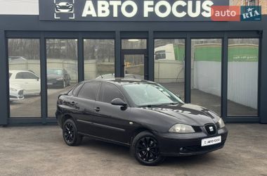 Седан SEAT Cordoba 2007 в Киеве