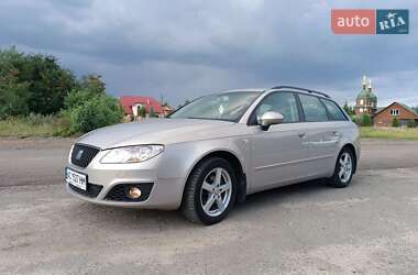Универсал SEAT Exeo ST 2011 в 
