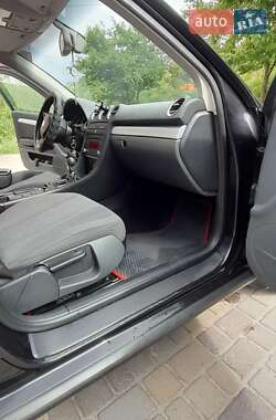 Универсал SEAT Exeo ST 2009 в 