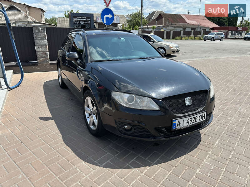 Универсал SEAT Exeo ST 2011 в 
