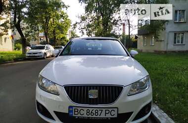 Седан SEAT Exeo 2011 в Львове