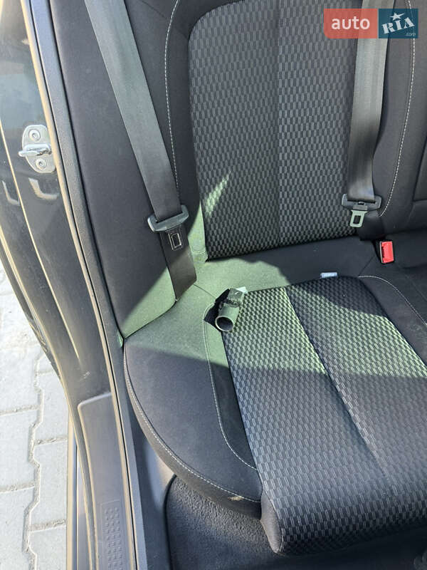 Седан SEAT Exeo 2011 в Черновцах