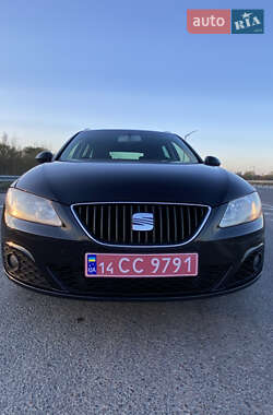Универсал SEAT Exeo 2011 в 