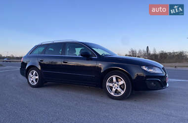 Универсал SEAT Exeo 2011 в 