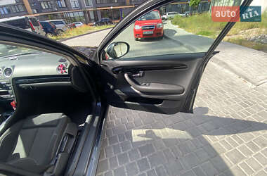 Седан SEAT Exeo 2010 в 