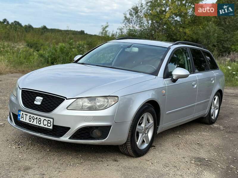 Универсал SEAT Exeo 2012 в 