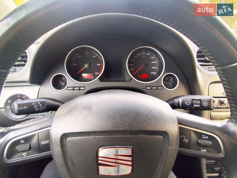 Седан SEAT Exeo 2011 в Луцке