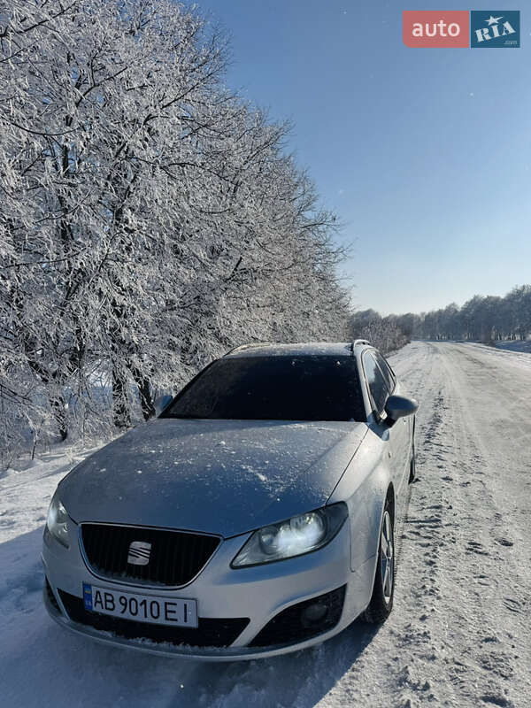 Универсал SEAT Exeo 2010 в Баре