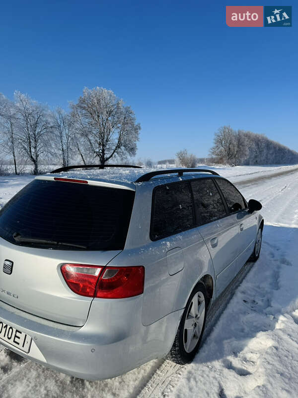 Универсал SEAT Exeo 2010 в Баре