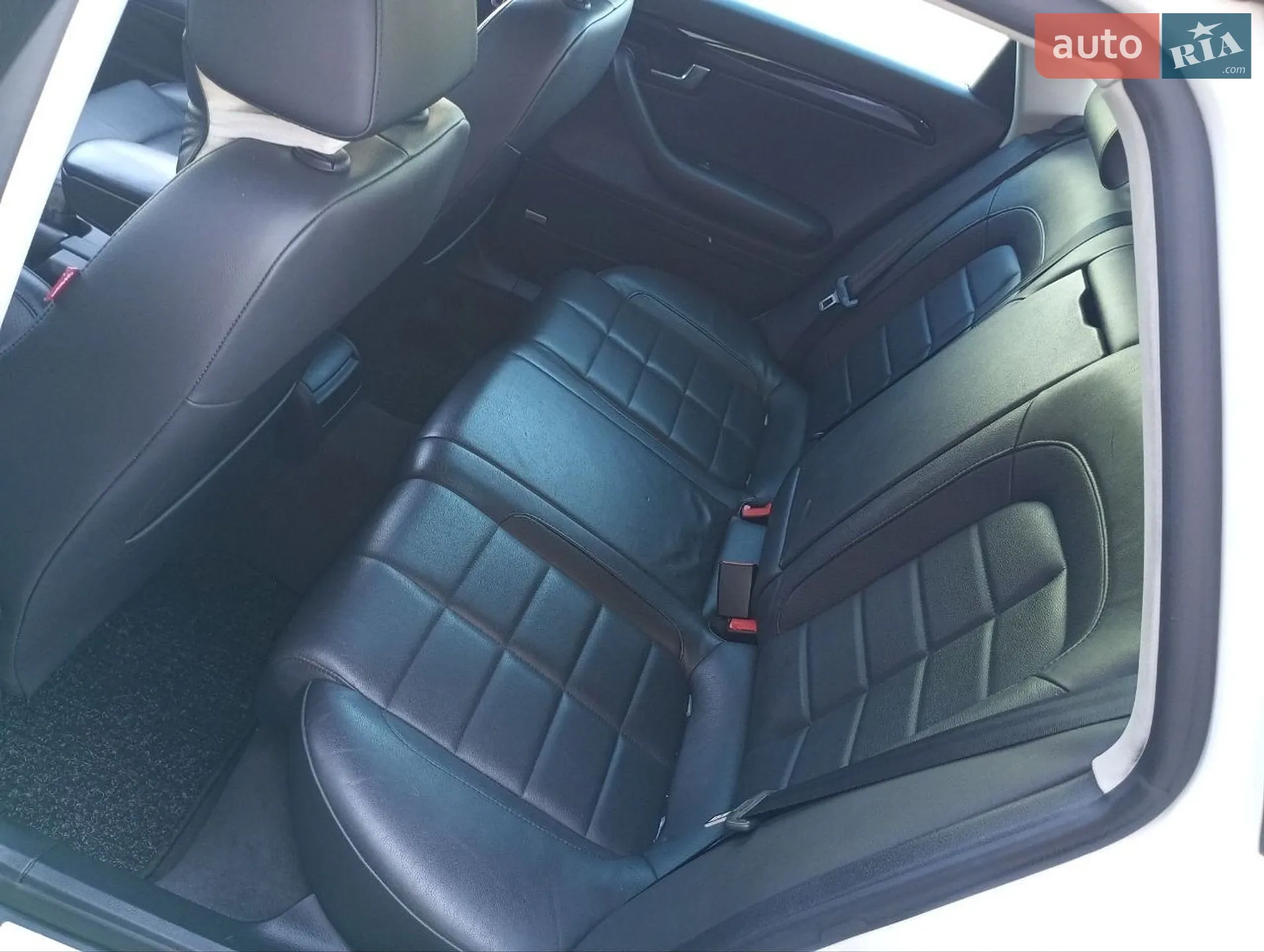 SEAT Exeo 2012 VIN VSSZZZ3RZDR004370 фото оголошення 15 з 25
