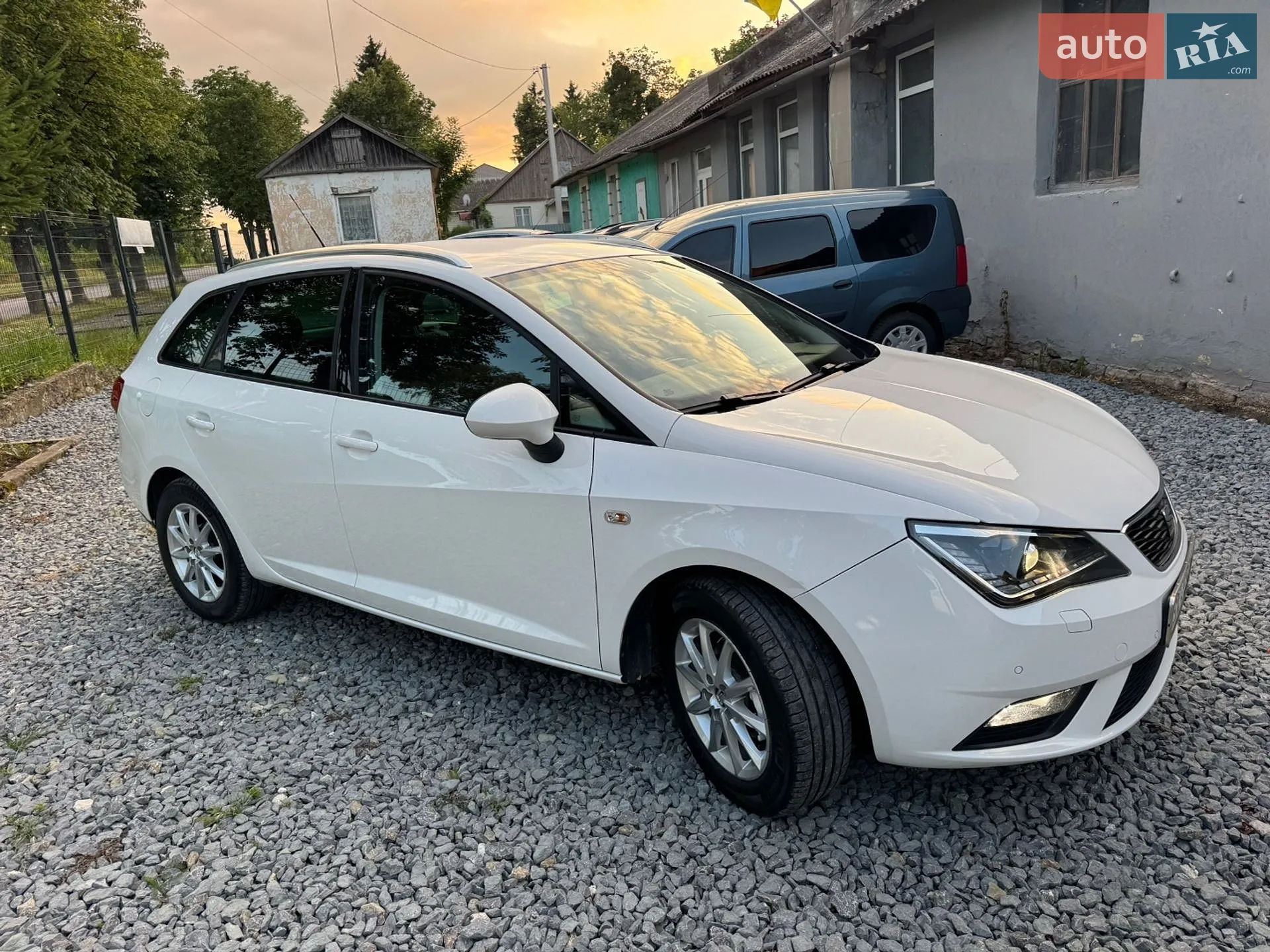2015 SEAT Ibiza - мініатюра 9