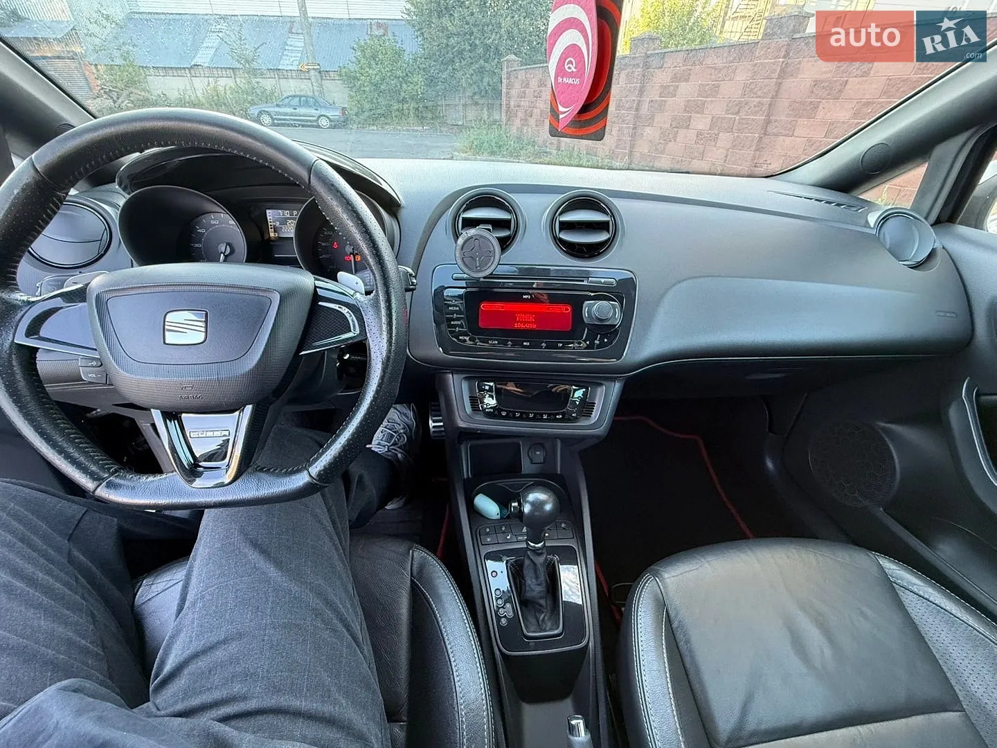 2011 SEAT Ibiza - мініатюра 10