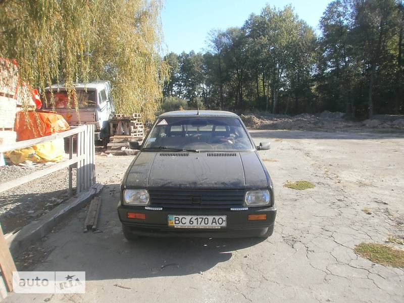 Хэтчбек SEAT Ibiza 1990 в Ровно
