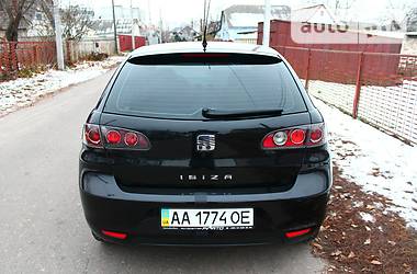 Хэтчбек SEAT Ibiza 2008 в 