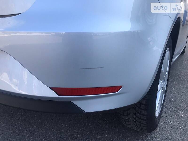 Хетчбек SEAT Ibiza 2015 в Києві фото 11 Хетчбек SEAT Ibiza 2015 в Києві