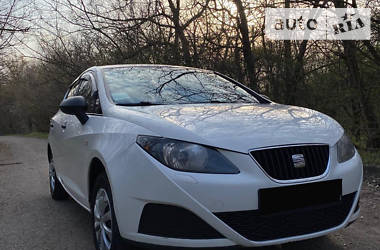Хетчбек SEAT Ibiza 2011 в 
