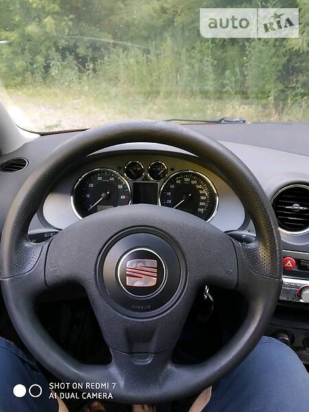 Хетчбек SEAT Ibiza 2006 в Києві фото 18 Хетчбек SEAT Ibiza 2006 в Києві