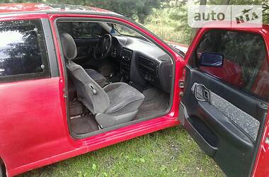 Хетчбек SEAT Ibiza 1995 в 