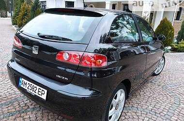 Купе SEAT Ibiza 2004 в Житомирі