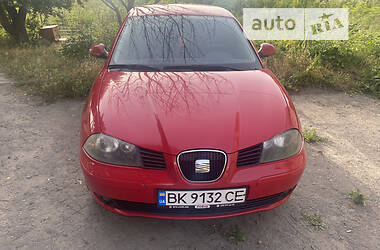 Хэтчбек SEAT Ibiza 2006 в Ровно