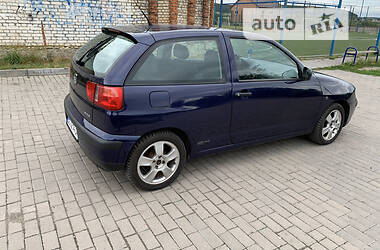 Хетчбек SEAT Ibiza 2001 в Львові