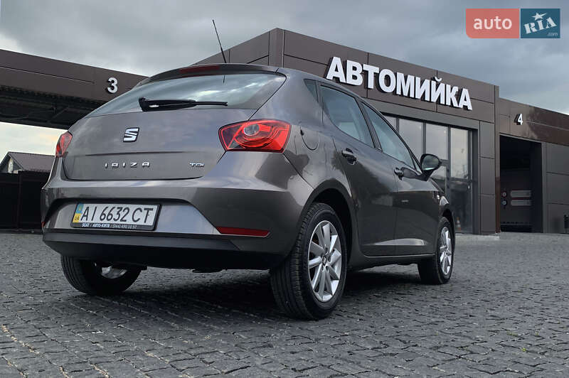 Хэтчбек SEAT Ibiza 2015 в Киеве