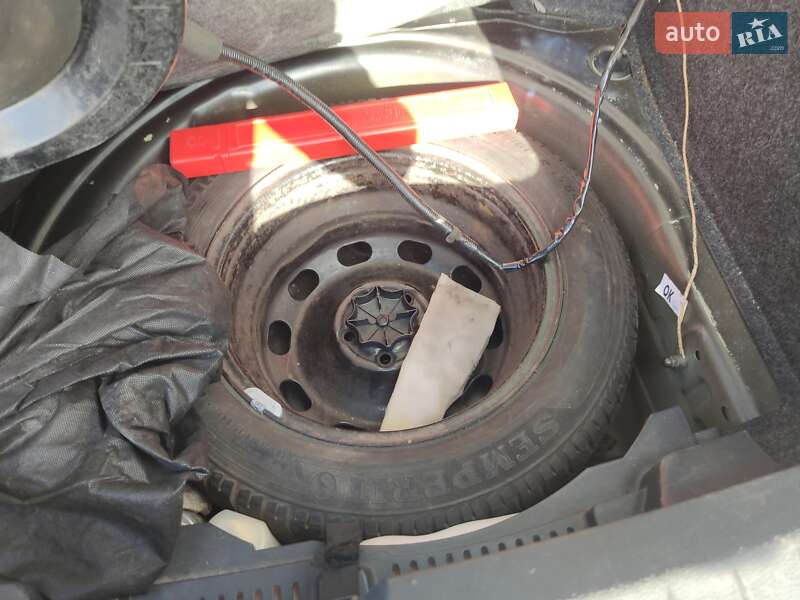 Хэтчбек SEAT Ibiza 2010 в Виннице