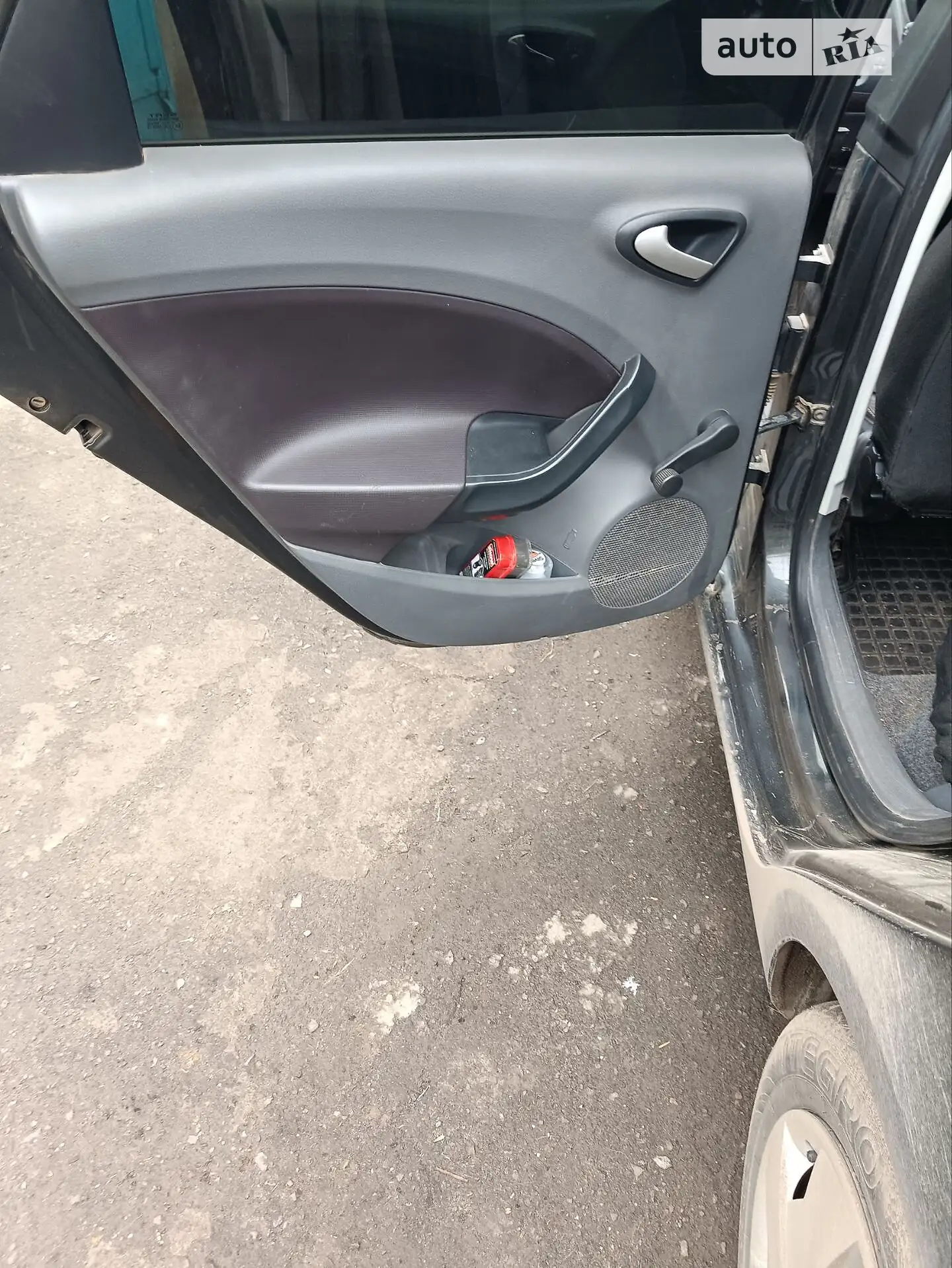 2012 SEAT Ibiza - мініатюра 16