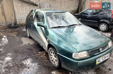 Хэтчбек SEAT Ibiza 1999 в Днепре